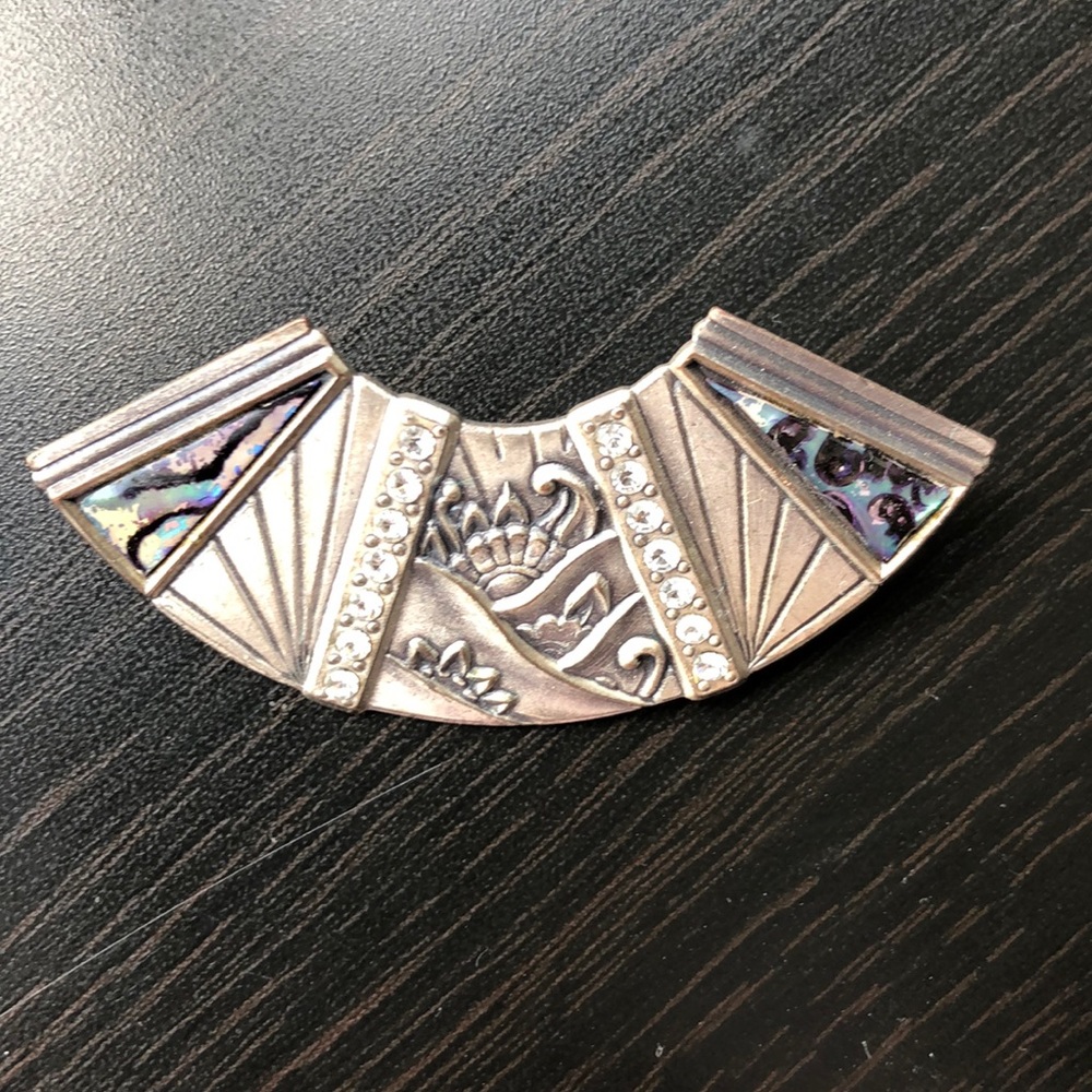 Fan Brooch